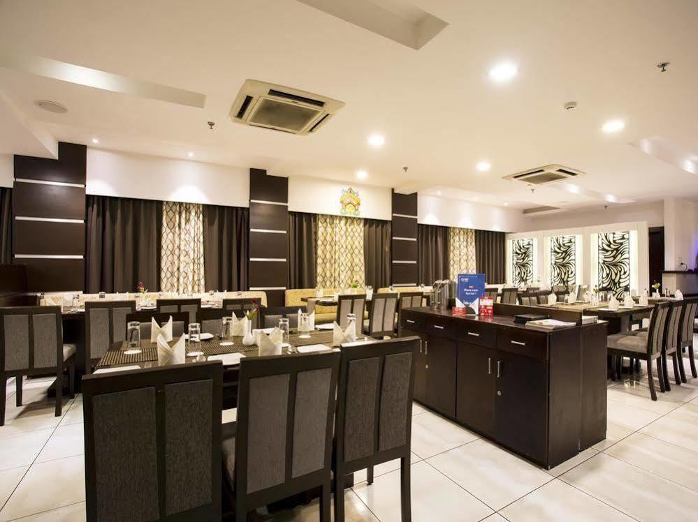 Oyo Rooms Near Cosmos Mall Siliguri Εξωτερικό φωτογραφία